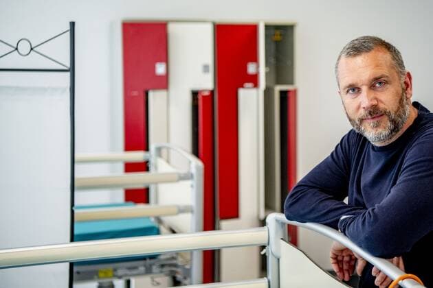 DEN HAAG - Martijn van Rheenen, initiator van DoneerEenDorp. Bij het stadion van ADO Den Haag wordt een corona-zorglocatie voor daklozen opgebouwd. De opvang is een initiatief van de voetbalclub en DoneerEenDorp. ROBIN UTRECHT xVIxANPxSportx xRobinxUtrechtxIVx 410884730
