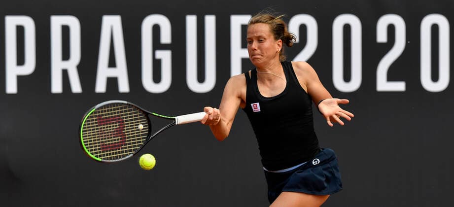 Tenisovy turnaj zen LiveScore Cup, 3. cervna 2020 v Praze. Barbora Strycova v utkani proti Karoline Pliskove. CTKPhotoP202006030732801 VIS 002