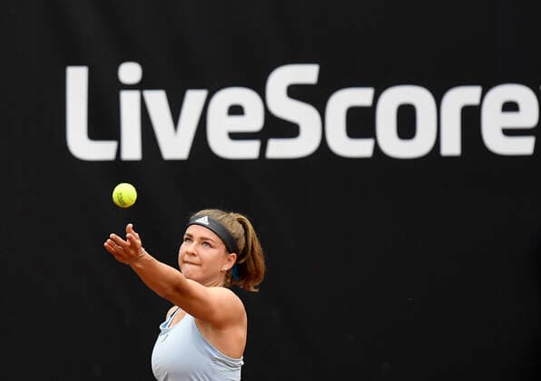 Tenisovy turnaj zen LiveScore Cup 4. cervna 2020 v Praze. Karolina Muchova v utkani proti Tereze Martincove. CTKPhotoP202006040859801 kru 5