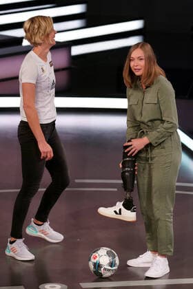 Bilder des Jahres 2020, Sport 06 Juni Sport Themen der Woche KW23 Sport Bilder des Tages LAURA LUDWIG, GINA LUECKENKEMPER DAS AKTUELLE SPORTSTUDIO ZDF MAINZ 