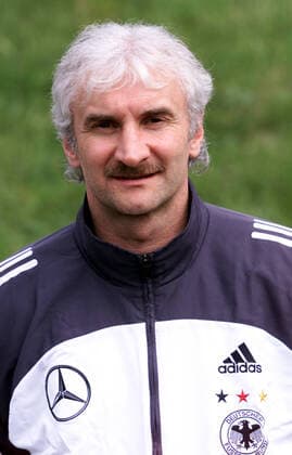 DFB Fototermin Deutschland, Stuttgart, 15.04.2002, Fussball, DFB Deutschland Fototermin in Suttgart: Rudi Völler (Trainer).