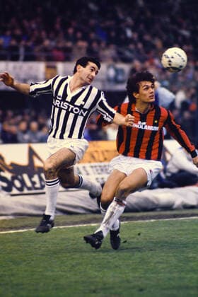 PAOLO MALDINI, AC Milan, ANGELO ALESSIO, Juventus, Serie A, Juventus vs Milan 0-1, Torino SERIE A 1987-88 JUVENTUS-MILAN 0-1