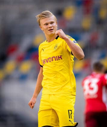 Sport Bilder des Tages Fortuna Duesseldorf - Borussia Dortmund, 13.06.2020 Jubel Erling Haaland (Borussia Dortmund) 13.06.2020, Fussball, 1. Bundesliga, Saison 2019 20, 31. Spieltag, Fortuna Duesseldorf - Borussia Dortmund, Foto: MORITZ MUELLER POOL DFL REGULATIONS PROHIBIT ANY USE OF PHOTOGRAPHS AS IMAGE SEQUENCES AND OR QUASI VIDEO EDITORIAL USE ONLY NATIONAL AND INTERNATIONAL NEWS AGENCIES OUT Duesseldorf NRW Deutschland