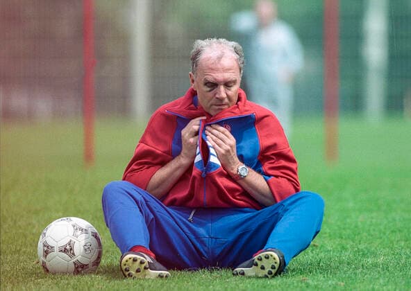 Archivbilder der Woche SPORT KW25 FC BAYERN MÜNCHEN Training ; 08.05.1996 Trainer Franz Beckenbauer FC Bayern München 98861838