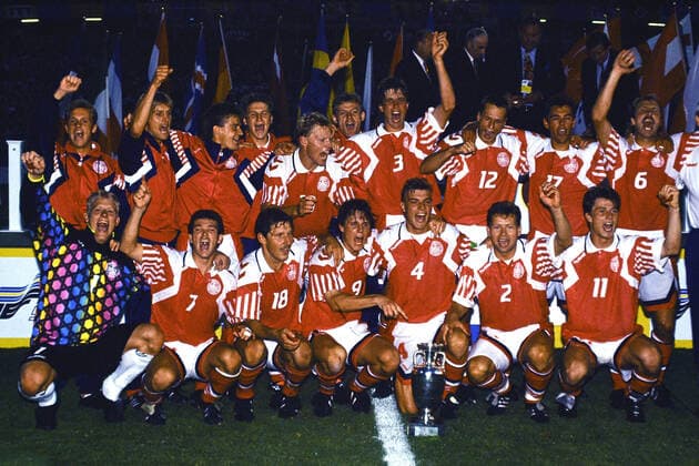 SQUADRA, team group, Mannschaftsbild, Totale Denmark, Celebrating, European Cup, Final, Sweden EURO 1992, Denmark vs Germany 2-0, Goteborg CAMPIONATI EUROPEI SVEZIA EURO 1992 FINALE DANIMARCA-GERMANIA 2-