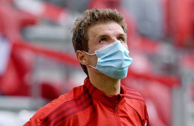 1.German Football League FC BAYERN MUENCHEN - SC FREIBURG Munich, Germany, 20th June 2020, Thomas MUELLER, MÜLLER, FCB 25 half-size, portrait, at the 1.Bundesliga match FC BAYERN MUENCHEN - SC FREIBURG in season 2019 2020 am matchday 33. FCB Foto: Markus Ulmer Pressefoto Ulmer Pool via Peter Schatz - DFL REGULATIONS PROHIBIT ANY USE OF PHOTOGRAPHS as IMAGE SEQUENCES and or QUASI-VIDEO - National and international News-Agencies OUT Editorial Use ONLY Munich Allianz Arena Bavaria Germany