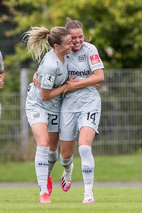 FLYERALARM Frauen Fussball Bundesliga; Bayer 04 Leverkusen - 1. FC Koeln; 21.06.2020 Milena Nikolic ( 10, Bayer 04 Leverkusen) trifft zum 3:1 - Jubel bei Bayer 04 Leverkusen FLYERALARM Frauen Fussball Bundesliga, Bayer 04 Leverkusen - 1. FC Koeln, Leverkusen, Jugendfußball-Zentrum Kurtekotten DFL REGULATIONS PROHIBIT ANY USE OF PHOTOGRAPHS AS IMAGE SEQUENCES AND OR QUASI-VIDEO. Copyright: xBEAUTIFULxSPORTS Wunderlx