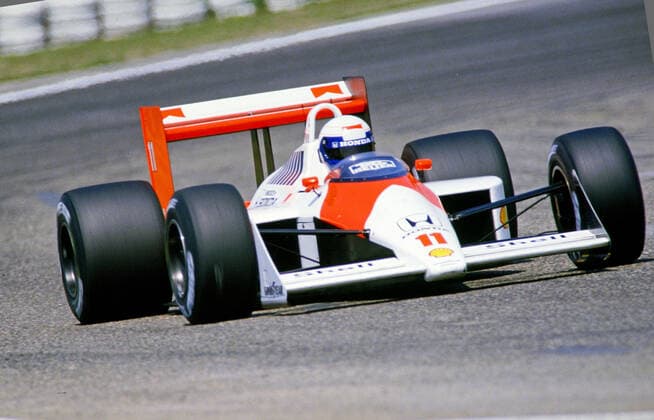Archivbilder der Woche SPORT KW25 Formel 1 Rennen am Hcoekenheim 1990 Alain Prost Formel 1 Hockenheim Baden Würthemberg Deutschalnd Rennstrecke *** Formula 1 race at Hcoekenheim 1990 Alain Prost Formula 1 Hockenheim Baden Würthemberg Germanalnd race track