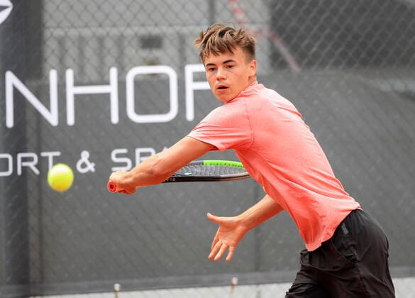 Niklas Guttau, Tannenhof Resort German Men s Series, DTB German Pro Series, TennisBase, Oberhaching-Muenchen. - Tannenhof Resort German Men s Series - - TennisBase - Oberhaching-Muenchen - Bayern - Germany - 25 June 2020. Copyright: xJuergenxHasenkopfx