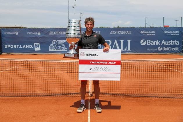 Sport Themen der Woche KW26 Sport Bilder des Tages TENNIS - Austrian Pro Series MARIA ENZERSDORF,AUSTRIA,26.JUN.20 - TENNIS - Generali Austrian Pro Series. Image shows Dominic Thiem (AUT). GEPAxpictures xPhilippxBrem