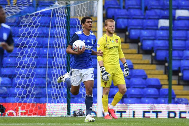 Birmingham City v Hull City Sky Bet Championship Jude Bellingham of Birmingham City retrieves the ball after his team pull a goal back making the score 2:1 during the Sky Bet Championship match at St Andrews, Birmingham Content Not Available For UK Newspapers Copyright: xMartynxHaworthx FIL-14363-0032