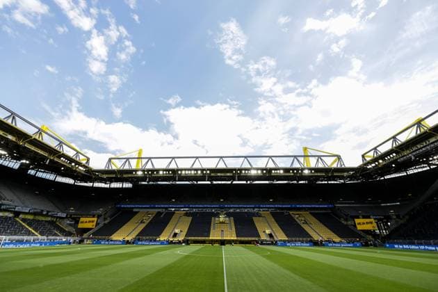 1. Fussball-Bundesliga; Borussia Dortmund - TSG Hoffenheim, 27.06.2020 Der leere Signal Iduna Park; 1. Fussball-Bundesliga; Borussia Dortmund - TSG Hoffenheim am 27.06.2020 im Signal-Iduna-Park in Dortmund (Nordrhein-Westfalen). FOTO: BEAUTIFUL SPORTS WUNDERL POOL DFL REGULATIONS PROHIBIT ANY USE OF PHOTOGRAPHS AS IMAGE SEQUENCES AND OR QUASI-VIDEO. EDITORIAL USE OLNY. National and international NewsAgencies OUT. Dortmund Signal-Iduna-Park Nordrhein-Westfalen Deutschland