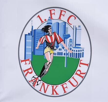 28.06.2020, xhbx, Fussball 1.Bundesliga Damen, 1.FFC Frankfurt - SC Freiburg emspor, v.l. 1.FFC Frankfurt Banner, Abschied, Plakat, Logo (DFL DFB REGULATIONS PROHIBIT ANY USE OF PHOTOGRAPHS as IMAGE SEQUENCES and or QUASI-VIDEO) Frankfurt am Main