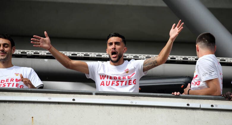 VfB Stuttgart - SV Darmstadt 98 Nicolas Gonzalez (VfB Stuttgart) Deutschland, Stuttgart, 28.06.2020, Fussball, 2. Bundesliga, Saison 2019 2020, 34. Spieltag, VfB Stuttgart - SV Darmstadt DFL DFB REGULATIONS PROHIBIT ANY USE OF PHOTOGRAPHS AS IMAGE SEQUENCES AND OR QUASI-VIDEO Foto: Pressefoto Rudel Robin Rudel Pool Pressefoto Rudel; Stuttgart Baden-Württemberg Deutschland