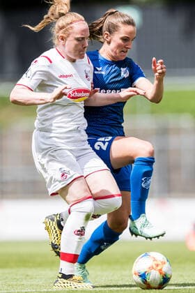 FLYERALARM Frauen Fussball Bundesliga; 1. FC Koeln - SC Sand; 28.06.2020 Amber Barrett ( 22, 1. FC Koeln), Michaela Brandenburg ( 25, SC Sand 1946) FLYERALARM Frauen Fussball Bundesliga, 1. FC Koeln - SC Sand, Koeln, Franz-Kremer-Stadion DFL REGULATIONS PROHIBIT ANY USE OF PHOTOGRAPHS AS IMAGE SEQUENCES AND OR QUASI-VIDEO. Copyright: xBEAUTIFULxSPORTS Wunderlx
