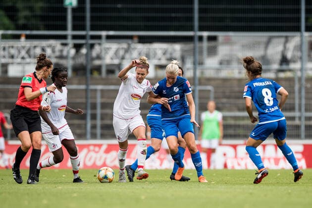 FLYERALARM Frauen Fussball Bundesliga; 1. FC Koeln - SC Sand; 28.06.2020 Theresa Gosch ( 24, 1. FC Koeln), Marion Gavat ( 6, SC Sand 1946) FLYERALARM Frauen Fussball Bundesliga, 1. FC Koeln - SC Sand, Koeln, Franz-Kremer-Stadion DFL REGULATIONS PROHIBIT ANY USE OF PHOTOGRAPHS AS IMAGE SEQUENCES AND OR QUASI-VIDEO. Copyright: xBEAUTIFULxSPORTS Wunderlx