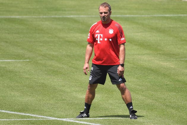 Sport Bilder des Tages Hans Dieter Flick (Hansi ,Trainer Bayern Muenchen). FC Bayern Muenchen Training in der Coronavirus Pandemie. Training an der Saebener Strasse. Fussball 1. Bundesliga,Saison 2019 2020, am 30.06.2020