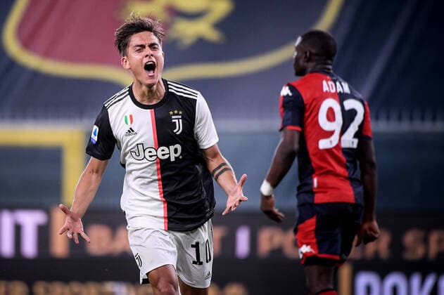 Bilder des Jahres 2020, Sport 06 Juni Paulo Dybala of Juventus celebrates after scoring the goal of 0-1 during the Serie A football match between Genoa CFC and Juventus at stadio Marassi in Genova ( Italy ), June 30th, 2020. Play resumes behind closed doors following the outbreak of the coronavirus disease. Photo Federico Tardito Insidefoto federicoxtardito