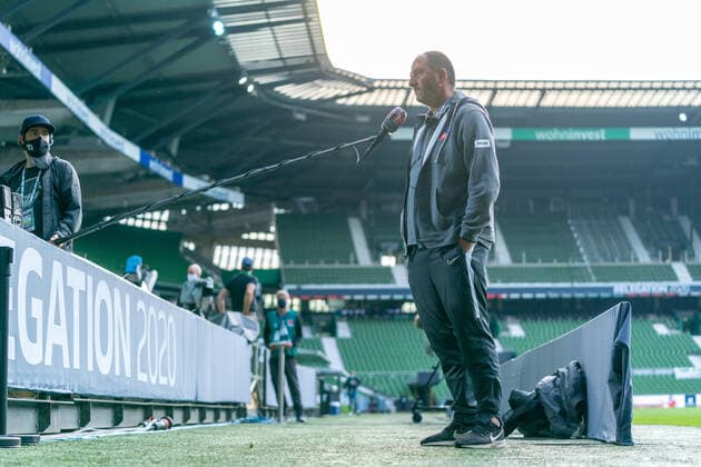 SV Werder Bremen vs 1.FC Heidenheim - Relegation 01 - 02.07.2020 Frank Schmidt (1. FC Heidenheim 1846 Trainer, Headcoach) nphgm001: Fussball: 1. Bundesliga: Saison 19 20: Relegation 01; SV Werder Bremen vs 1.FC Heidenheim - 02.07.2020 Foto: gumzmedia nordphoto POOL DFL regulations prohibit any use of photographs as image sequences and or quasi-video. EDITORIAL USE ONLY National and international News-Agencies OUT. Bremen wohninvest Weserstadion Bremen DEUTSCHLAND