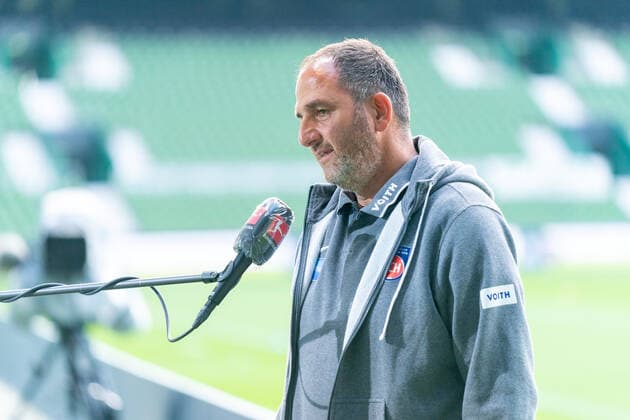 SV Werder Bremen vs 1.FC Heidenheim - Relegation 01 - 02.07.2020 Frank Schmidt (1. FC Heidenheim 1846 Trainer, Headcoach) nphgm001: Fussball: 1. Bundesliga: Saison 19 20: Relegation 01; SV Werder Bremen vs 1.FC Heidenheim - 02.07.2020 Foto: gumzmedia nordphoto POOL DFL regulations prohibit any use of photographs as image sequences and or quasi-video. EDITORIAL USE ONLY National and international News-Agencies OUT. Bremen wohninvest Weserstadion Bremen DEUTSCHLAND