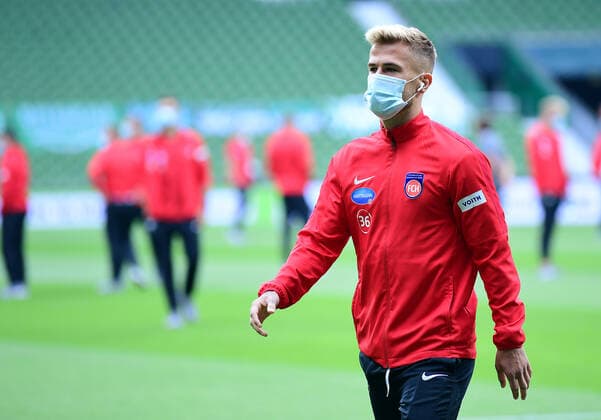 SV Werder Bremen vs 1.FC Heidenheim - Relegation 01 - 02.07.2020 Niklas Dorsch (Heidenheim) Bremen, 02.07.2020, Fussball, Bundesliga, Relegation, Hinspiel, SV Werder Bremen - 1. FC Heidenheim Foto: TimGroothuis Witters Pool via gumzmedia nordphoto DFL REGULATIONS PROHIBIT ANY USE OF PHOTOGRAPHS AS IMAGE SEQUENCES AND OR QUASI VIDEO EDITORIAL USE ONLY NATIONAL AND INTERNATIONAL NEWS AGENCIES OUT Bremen