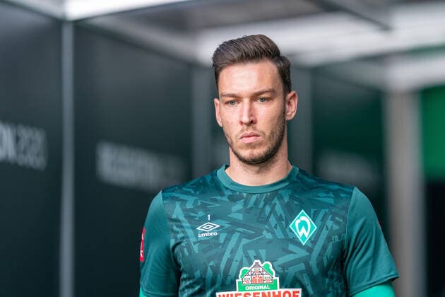 SV Werder Bremen vs 1.FC Heidenheim - Relegation 01 - 02.07.2020 Jiri Pavlenka (Werder Bremen 01) nphgm001: Fussball: 1. Bundesliga: Saison 19 20: Relegation 01; SV Werder Bremen vs 1.FC Heidenheim - 02.07.2020 Foto: gumzmedia nordphoto POOL DFL regulations prohibit any use of photographs as image sequences and or quasi-video. EDITORIAL USE ONLY National and international News-Agencies OUT. Bremen wohninvest Weserstadion Bremen DEUTSCHLAND