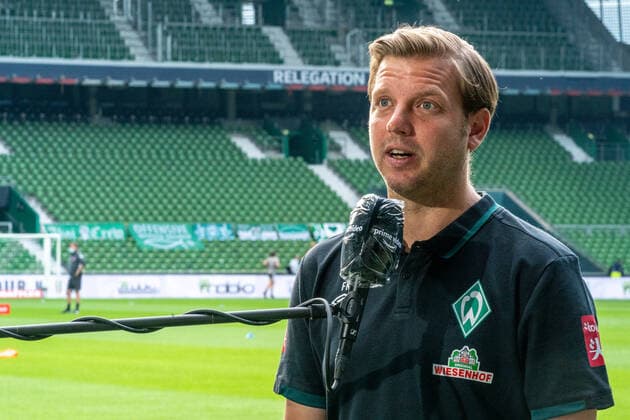 SV Werder Bremen vs 1.FC Heidenheim - Relegation 01 - 02.07.2020 Florian Kohfeldt (Trainer SV Werder Bremen) nphgm001: Fussball: 1. Bundesliga: Saison 19 20: Relegation 01; SV Werder Bremen vs 1.FC Heidenheim - 02.07.2020 Foto: gumzmedia nordphoto POOL DFL regulations prohibit any use of photographs as image sequences and or quasi-video. EDITORIAL USE ONLY National and international News-Agencies OUT. Bremen wohninvest Weserstadion Bremen DEUTSCHLAND
