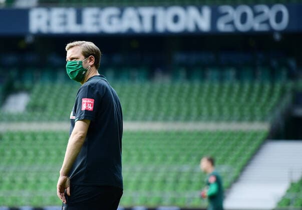 SV Werder Bremen vs 1.FC Heidenheim - Relegation 01 - 02.07.2020 Trainer Florian Kohfeldt (Bremen) Bremen, 02.07.2020, Fussball, Bundesliga, Relegation, Hinspiel, SV Werder Bremen - 1. FC Heidenheim Foto: TimGroothuis Witters Pool via gumzmedia nordphoto DFL REGULATIONS PROHIBIT ANY USE OF PHOTOGRAPHS AS IMAGE SEQUENCES AND OR QUASI VIDEO EDITORIAL USE ONLY NATIONAL AND INTERNATIONAL NEWS AGENCIES OUT Bremen