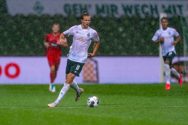 SV Werder Bremen vs 1.FC Heidenheim - Relegation 01 - 02.07.2020 Niclas Füllkrug Fuellkrug (Werder Bremen 11) nphgm001: Fussball: 1. Bundesliga: Saison 19 20: Relegation 01; SV Werder Bremen vs 1.FC Heidenheim - 02.07.2020 Foto: gumzmedia nordphoto POOL DFL regulations prohibit any use of photographs as image sequences and or quasi-video. EDITORIAL USE ONLY National and international News-Agencies OUT. Bremen wohninvest Weserstadion Bremen DEUTSCHLAND