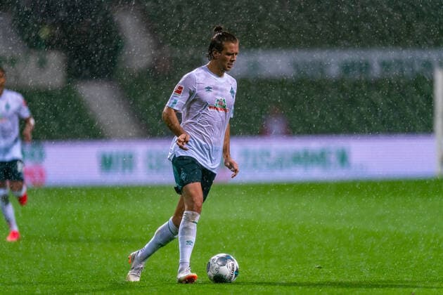 SV Werder Bremen vs 1.FC Heidenheim - Relegation 01 - 02.07.2020 Niclas Füllkrug Fuellkrug (Werder Bremen 11) nphgm001: Fussball: 1. Bundesliga: Saison 19 20: Relegation 01; SV Werder Bremen vs 1.FC Heidenheim - 02.07.2020 Foto: gumzmedia nordphoto POOL DFL regulations prohibit any use of photographs as image sequences and or quasi-video. EDITORIAL USE ONLY National and international News-Agencies OUT. Bremen wohninvest Weserstadion Bremen DEUTSCHLAND