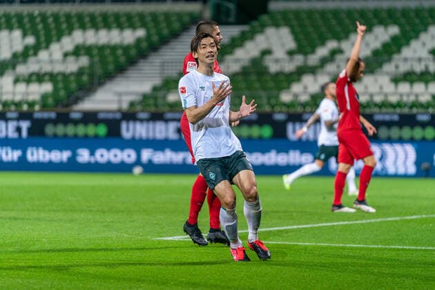 SV Werder Bremen vs 1.FC Heidenheim - Relegation 01 - 02.07.2020 Yuya Osako (Werder Bremen 08) nphgm001: Fussball: 1. Bundesliga: Saison 19 20: Relegation 01; SV Werder Bremen vs 1.FC Heidenheim - 02.07.2020 Foto: gumzmedia nordphoto POOL DFL regulations prohibit any use of photographs as image sequences and or quasi-video. EDITORIAL USE ONLY National and international News-Agencies OUT. Bremen wohninvest Weserstadion Bremen DEUTSCHLAND