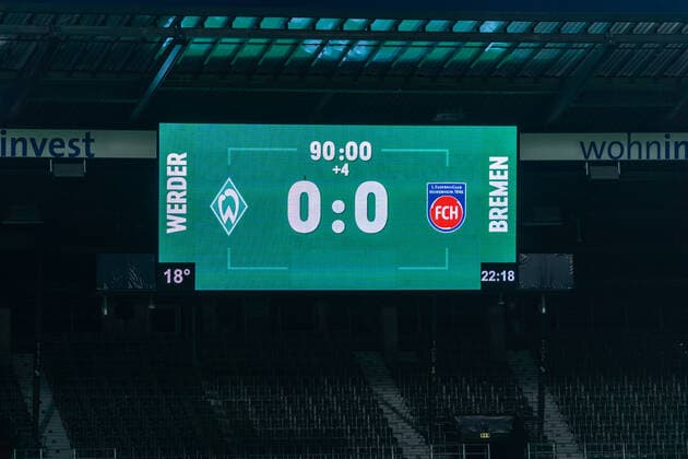 SV Werder Bremen vs 1.FC Heidenheim - Relegation 01 - 02.07.2020 Feature Anzeigentafel Ebndresultat 0:0 nphgm001: Fussball: 1. Bundesliga: Saison 19 20: Relegation 01; SV Werder Bremen vs 1.FC Heidenheim - 02.07.2020 Foto: gumzmedia nordphoto POOL DFL regulations prohibit any use of photographs as image sequences and or quasi-video. EDITORIAL USE ONLY National and international News-Agencies OUT. Bremen wohninvest Weserstadion Bremen DEUTSCHLAND