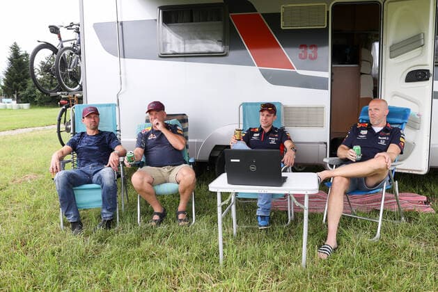 FORMULA 1 - GP of Austria 2020 SPIELBERG,AUSTRIA,03.JUL.20 - MOTORSPORTS, FORMULA 1 - Grand Prix of Austria, Red Bull Ring, start of the Formula 1 season, free practice. Image shows fans with a camper on a campsite. GEPAxpictures xChristianxWalgram