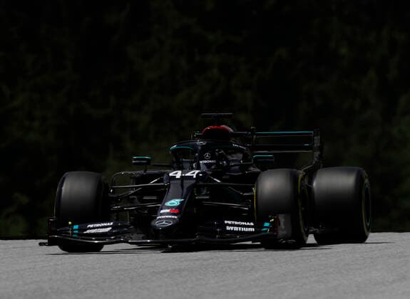 Motorsports: FIA Formula One World Championship, WM, Weltmeisterschaft 2020, Grand Prix of Austria Motorsports: FIA Formula One World Championship 2020, Grand Prix of Austria, 44 Lewis Hamilton (GBR, Mercedes-AMG Petronas Formula One Team),