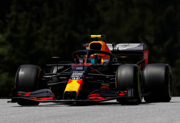 Motorsports: FIA Formula One World Championship, WM, Weltmeisterschaft 2020, Grand Prix of Austria Motorsports: FIA Formula One World Championship 2020, Grand Prix of Austria, 23 Alexander Albon (THA, Aston Martin Red Bull Racing),