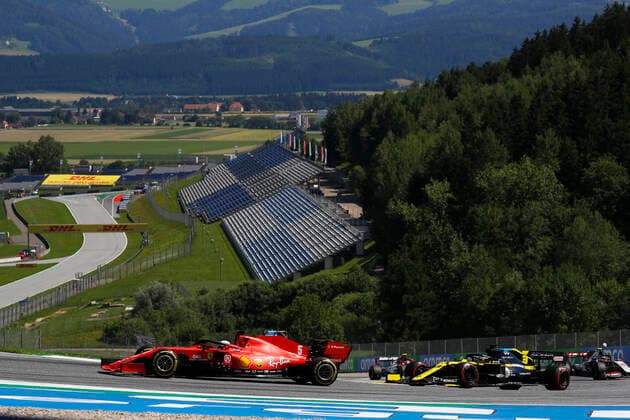 Motorsports: FIA Formula One World Championship, WM, Weltmeisterschaft 2020, Grand Prix of Austria Motorsports: FIA Formula One World Championship 2020, Grand Prix of Austria, 5 Sebastian Vettel (GER, Scuderia Ferrari Mission Winnow), 3 Daniel Ricciardo (AUS, Renault DP World F1 Team),