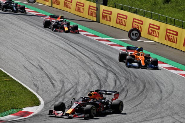 Motorsports: FIA Formula One World Championship, WM, Weltmeisterschaft 2020, Grand Prix of Austria Motorsports: FIA Formula One World Championship 2020, Grand Prix of Austria, 33 Max Verstappen (NLD, Aston Martin Red Bull Racing), 4 Lando Norris (GBR, McLaren F1 Team),