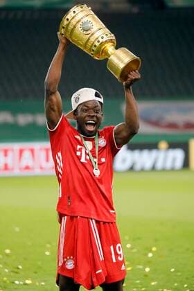 Final German Football Trophy FC BAYERN MUENCHEN - BAYER 04 LEVERKUSEN 4-2 Berlin, Germany, 4 th July 2020, Celebration winner ceremony: Alphonso DAVIES, FCB 19 with trophy at the DFB Pokal Final match FC BAYERN MUENCHEN - BAYER 04 LEVERKUSEN 4-2 in season 2019 2020 , FCB Foto: Hans Rauchensteiner Pool via Peter Schatz - DFB REGULATIONS PROHIBIT ANY USE OF PHOTOGRAPHS as IMAGE SEQUENCES and or QUASI-VIDEO - National and international News-Agencies OUT Editorial Use ONLY Berlin Olympic Stadium Berlin Germany