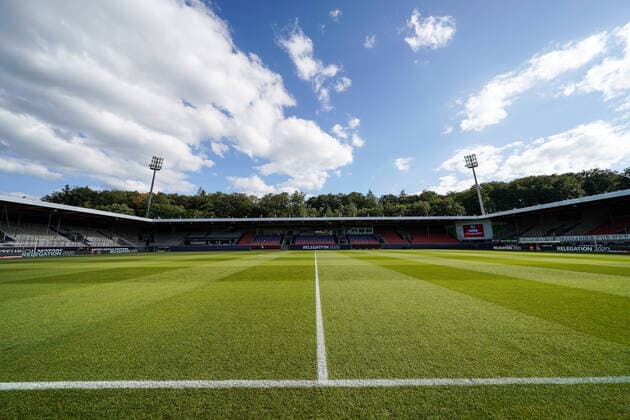 1.FC Heidenheim vs SV Werder Bremen - Relegation 02 - 06.07.2020 Feature Ubersicht Voigt Arena Geisterspiel ohne Zuschauer leere Raenge nphgm001: Fussball: 1. Bundesliga: Saison 19 20: Relegation 02; 1.FC Heidenheim vs SV Werder Bremen - 06.07.2020 Foto: gumzmedia nordphoto POOL DFL regulations prohibit any use of photographs as image sequences and or quasi-video. EDITORIAL USE ONLY National and international News-Agencies OUT. Heidenheim Voith-Arena BW DEUTSCHLAND