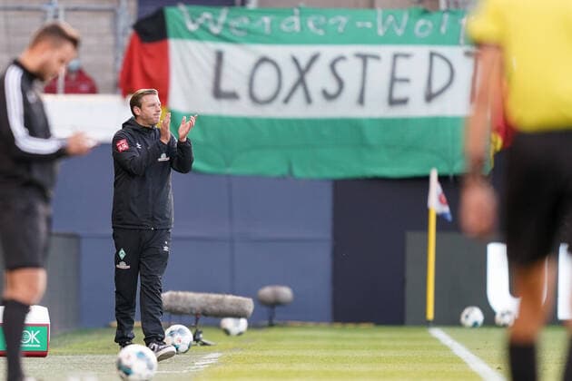 1.FC Heidenheim vs SV Werder Bremen - Relegation 02 - 06.07.2020 Jubel Florian Kohfeldt (Trainer SV Werder Bremen) nphgm001: Fussball: 1. Bundesliga: Saison 19 20: Relegation 02; 1.FC Heidenheim vs SV Werder Bremen - 06.07.2020 Foto: gumzmedia nordphoto POOL DFL regulations prohibit any use of photographs as image sequences and or quasi-video. EDITORIAL USE ONLY National and international News-Agencies OUT. Heidenheim Voith-Arena BW DEUTSCHLAND