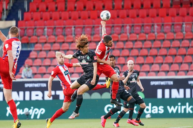1.FC Heidenheim vs SV Werder Bremen - Relegation 02 - 06.07.2020 Joshua Sargent (Werder Bremen 19) nphgm001: Fussball: 1. Bundesliga: Saison 19 20: Relegation 02; 1.FC Heidenheim vs SV Werder Bremen - 06.07.2020 Foto: gumzmedia nordphoto POOL DFL regulations prohibit any use of photographs as image sequences and or quasi-video. EDITORIAL USE ONLY National and international News-Agencies OUT. Heidenheim Voith-Arena BW DEUTSCHLAND