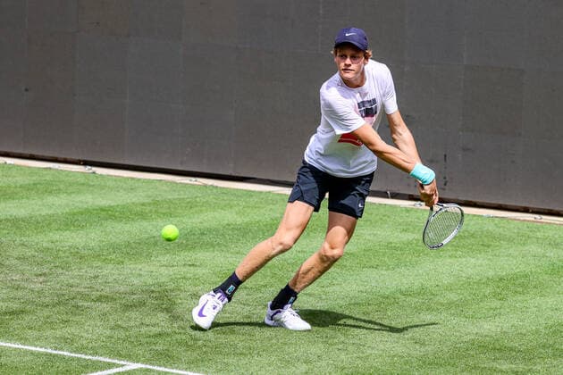 Jannik Sinner (ITA), bett1ACES, Berlin, LTTC Rot-Weiß - Steffi-Graf-Stadion, 11.07.2020,