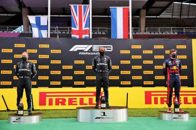 Motorsports: FIA Formula One World Championship, WM, Weltmeisterschaft 2020, Grand Prix of Styria Motorsports: FIA Formula One World Championship 2020, Grand Prix of Styria, 77 Valtteri Bottas (FIN, Mercedes-AMG Petronas Formula One Team), 44 Lewis Hamilton (GBR, Mercedes-AMG Petronas Formula One Team), 33 Max Verstappen (NLD, Aston Martin Red Bull Racing),
