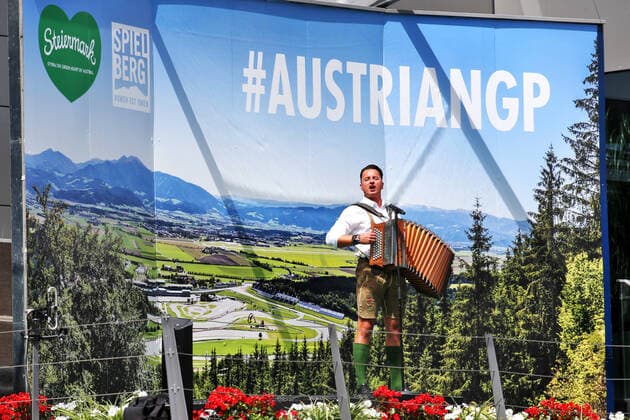 Motorsports: FIA Formula One World Championship, WM, Weltmeisterschaft 2020, Grand Prix of Styria Motorsports: FIA Formula One World Championship 2020, Grand Prix of Styria, Andreas Gabalier