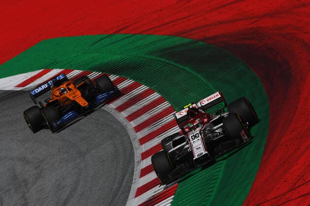 Motorsports: FIA Formula One World Championship, WM, Weltmeisterschaft 2020, Grand Prix of Styria Motorsports: FIA Formula One World Championship 2020, Grand Prix of Styria, 99 Antonio Giovinazzi (ITA, Alfa Romeo Racing ORLEN), 55 Carlos Sainz (ESP, McLaren F1 Team),