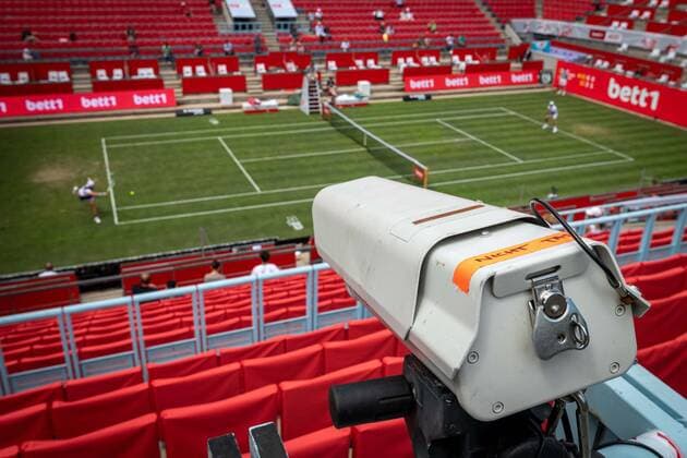 Tennis Berlin 13.07.2020 Bett1aces Turnier Hawk-Eye Linientechnik Steffi-Graf Stadion Sportst°tte wenige Zuschauer Corona Sicherheitskonzept