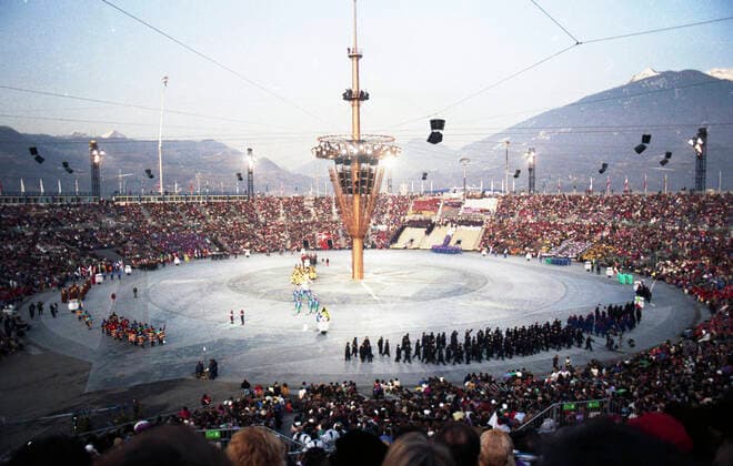 920208 Winter Olympics 1992, Opening Ceremony: Overview of the opening ceremony at The Winter Olympic Games, Olympische Spiele, Olympia, OS on February 8, 1992 in Albertville, France. BILDBYRAN  Copyright: BILDBYRAN BB920208BB014