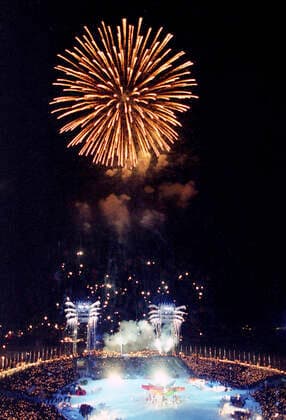 940227 Winter Olympics 1994, Closing Ceremony: View of fireworks during the closing ceremony at The Winter Olympic Games, Olympische Spiele, Olympia, OS on February 27, 1994 in Lillehammer, Norway. BILDBYRAN  Copyright: BILDBYRAN BB940227BB078