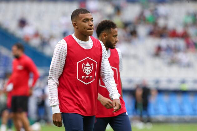 Kylian Mbappe (PSG) - Neymar (PSG) FOOTBALL : Paris Saint Germain Vs AS Saint Etienne - Coupe de France - Finale - 24 07 2020 MichaelBaucher Panoramic 
