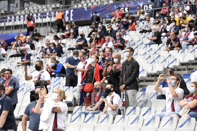 ILLUSTRATION - SUPPORTERS FOOTBALL : Paris SG vs Saint Etienne - Coupe de France - Finale - 24 07 2020 FEP Panoramic 